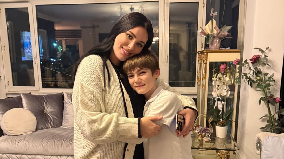 Ferdi Tayfur'un kızı Tuğçe Tayfur yine isyanda: "İşimize göz diktiniz"