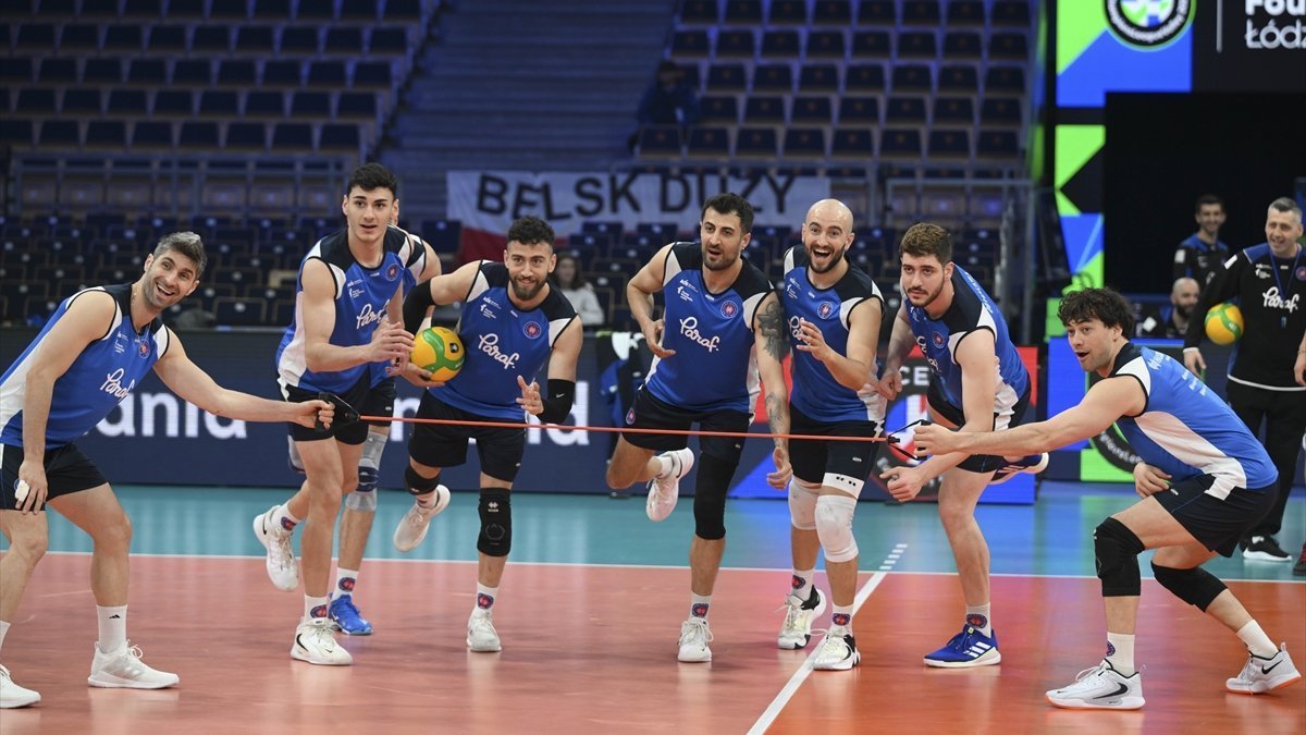 Halkbank, CEV Şampiyonlar Ligi'nde 3'üncülük maçına odaklandı
