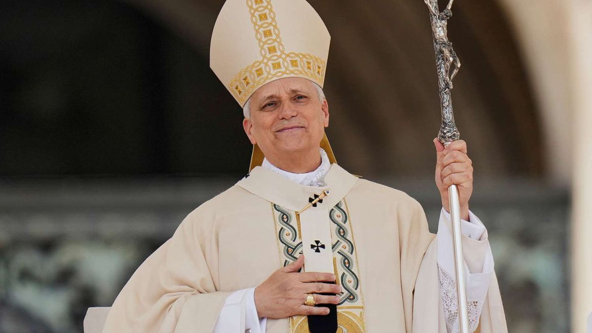 Yeni Papa 14. Leo'ya 520 bin dolarlık yüzük takıldı