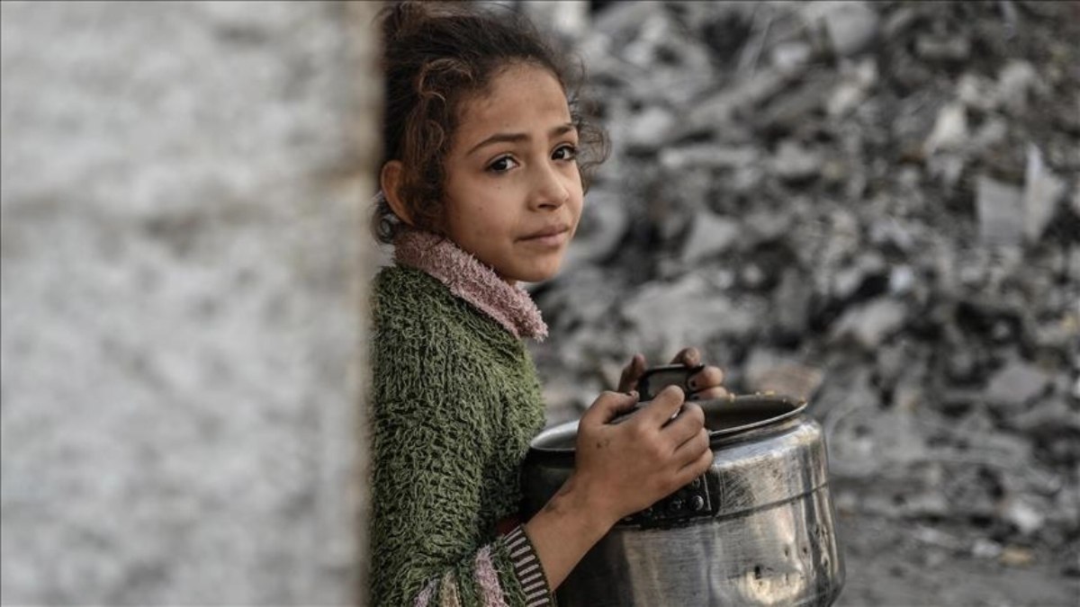 Gazze hükümeti: Gazze'ye gerçek bir yardım ulaşmadı