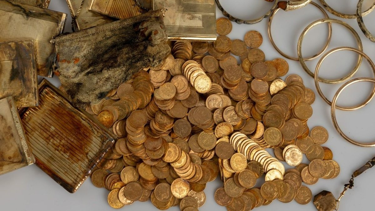 Çekya'da yürüyüş yapanlar hazine buldu