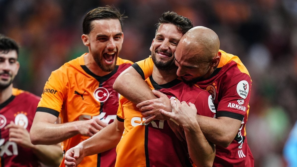Galatasaray, bu sezon Süper Lig'de sahasında mağlup olmadı