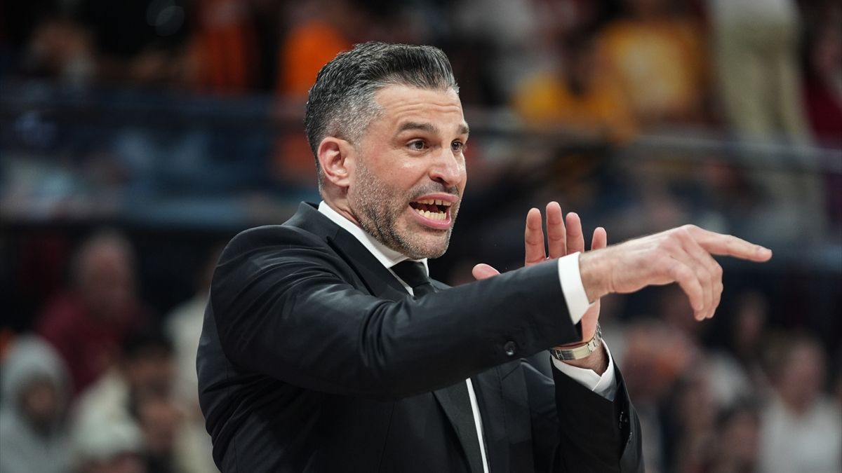 Dusan Alimpijevic: Yarı finale en iyi şekilde hazırlanmak zorundayız