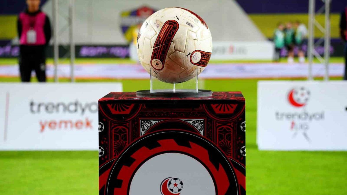 1. Lig'de yeni sezonunda mücadele edecek ekipler belli oldu