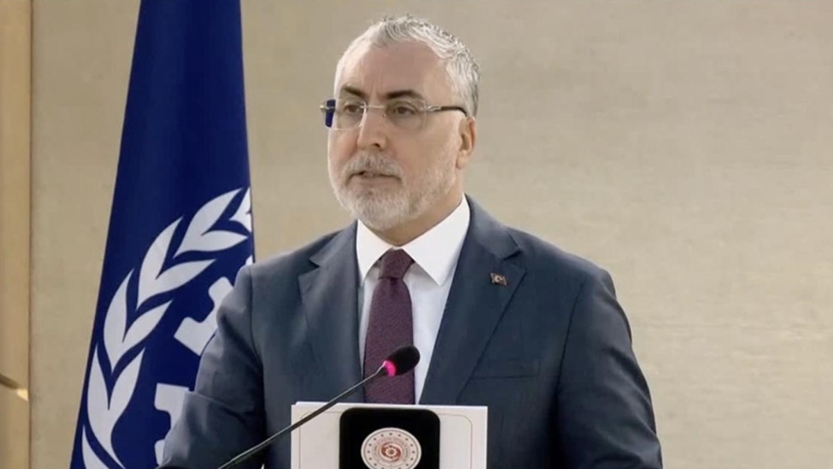 Vedat Işıkhan: İşsizlik oranı yüzde 8,2 ile son 20 yılın en düşük seviyesinde