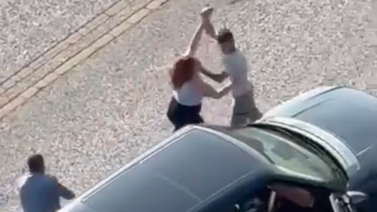 Ankara'da döner bıçaklı yol verme kavgası