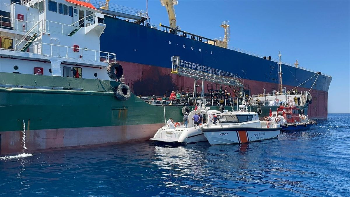 Çanakkale'de denizi kirleten gemiye 8 milyon 281 bin lira ceza