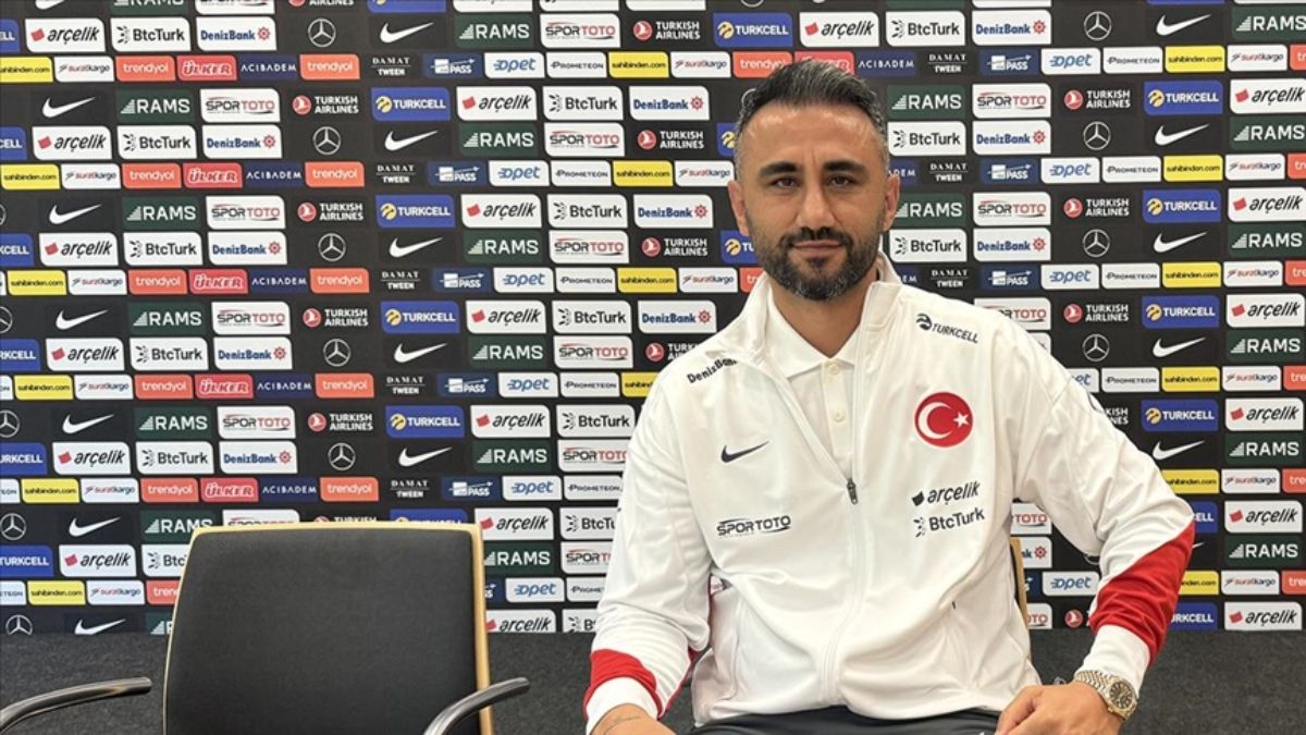 Eyüpspor'un yeni teknik direktörü Selçuk Şahin oldu