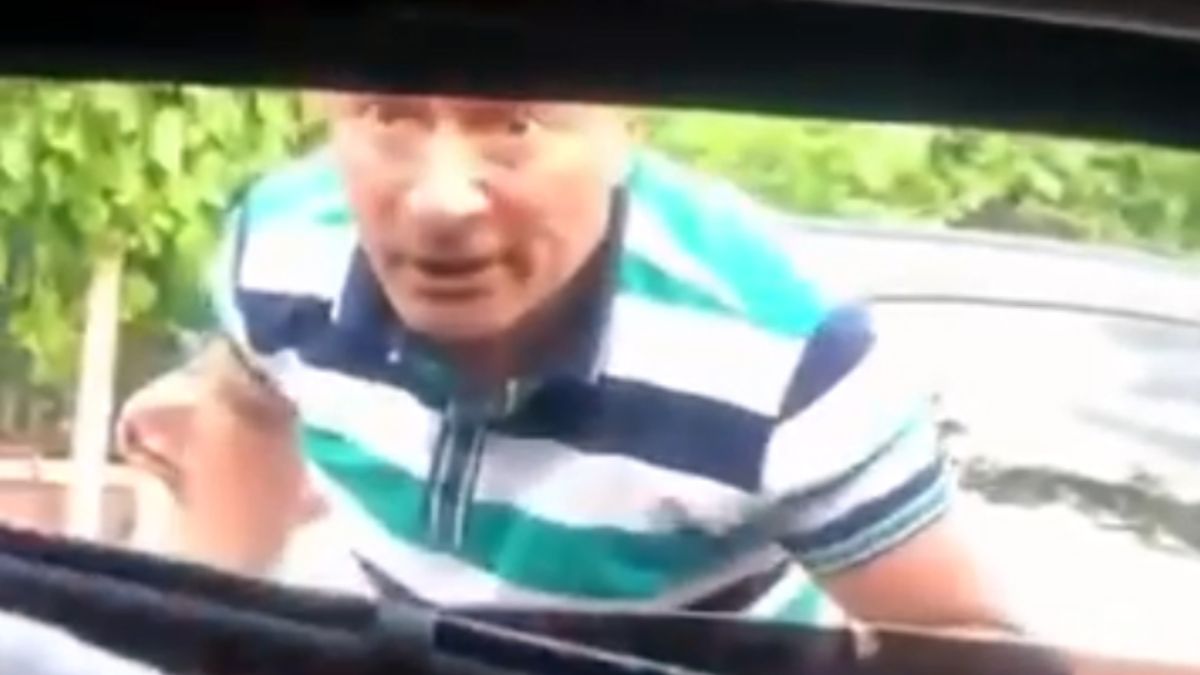 Ankara'da baltalı tehdit kamerada