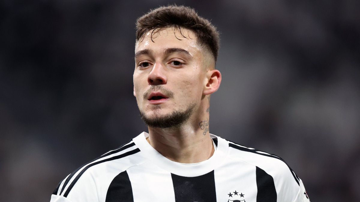 Beşiktaş'ta Ernest Muci ayrılığa hazırlanıyor