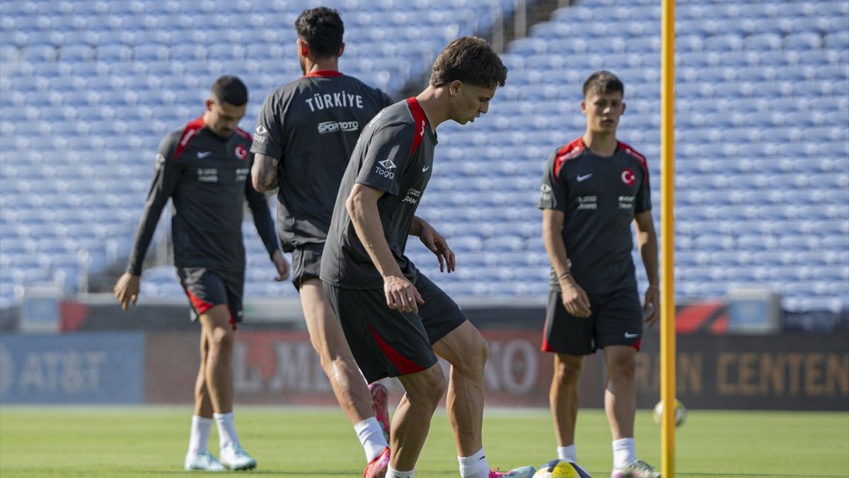 A Milli Futbol Takımı, Meksika maçına hazır