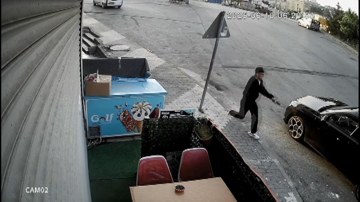 İstanbul'da sokak ortasında silahlı saldırı