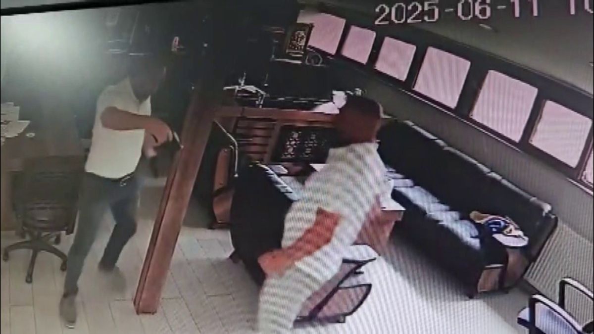 İstanbul'da iş adamı, husumetlisi tarafından vurularak öldürüldü