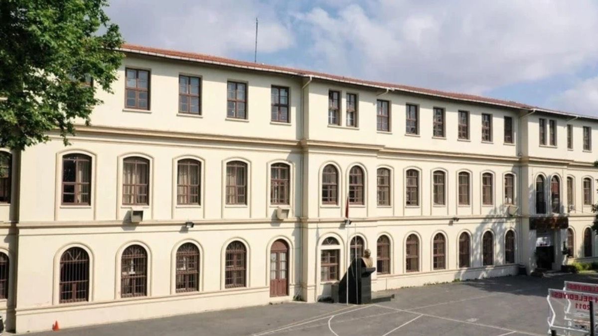 Türkiye’nin en iyi Fen liseleri açıklandı: İşte en başarılı okullar