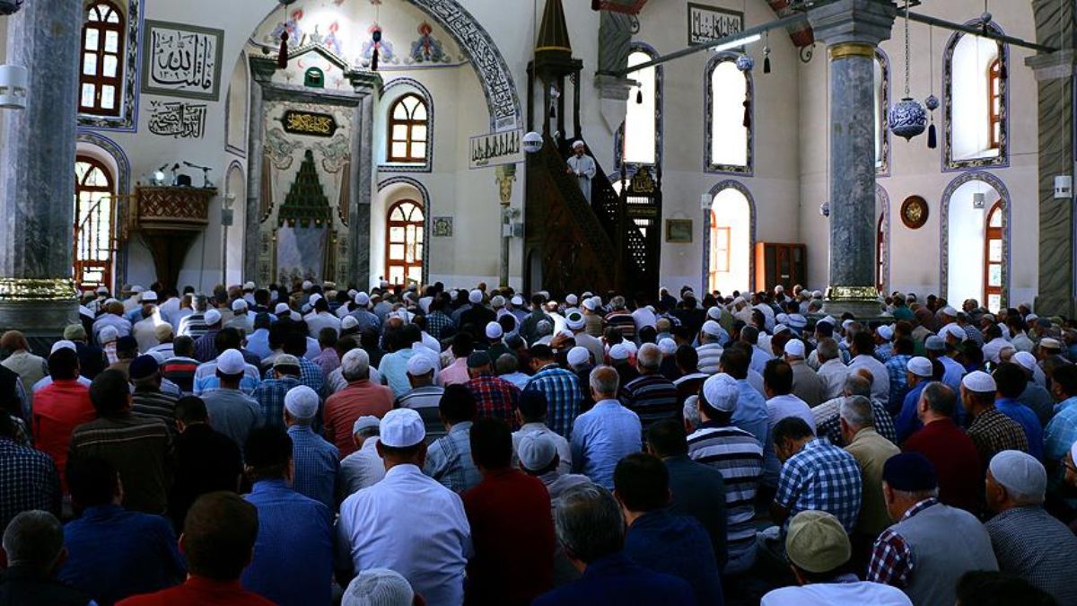 13 Haziran 2025 Cuma hutbesi yayınlandı! 13 Haziran 2025 Cuma hutbesi tam metni!