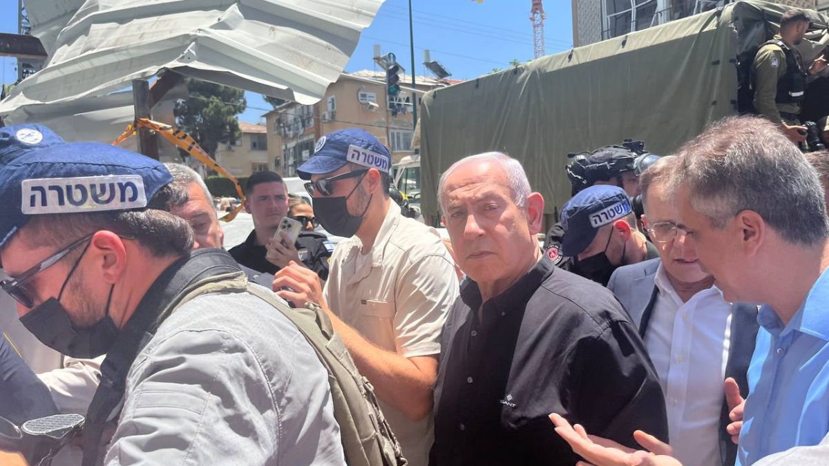 Netanyahu tepkiler sonrası sığınaktan çıktı