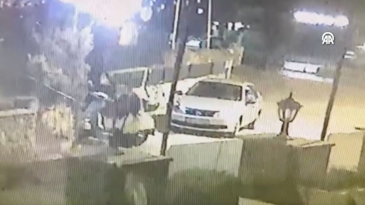İstanbul'da gelen hesabı beğenmeyen müşteri mekan müdürünü ağır yaraladı