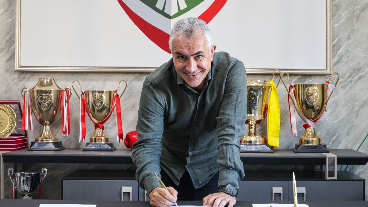 Amed Spor Faaliyetler'in yeni teknik direktörü Mehmet Altıparmak oldu