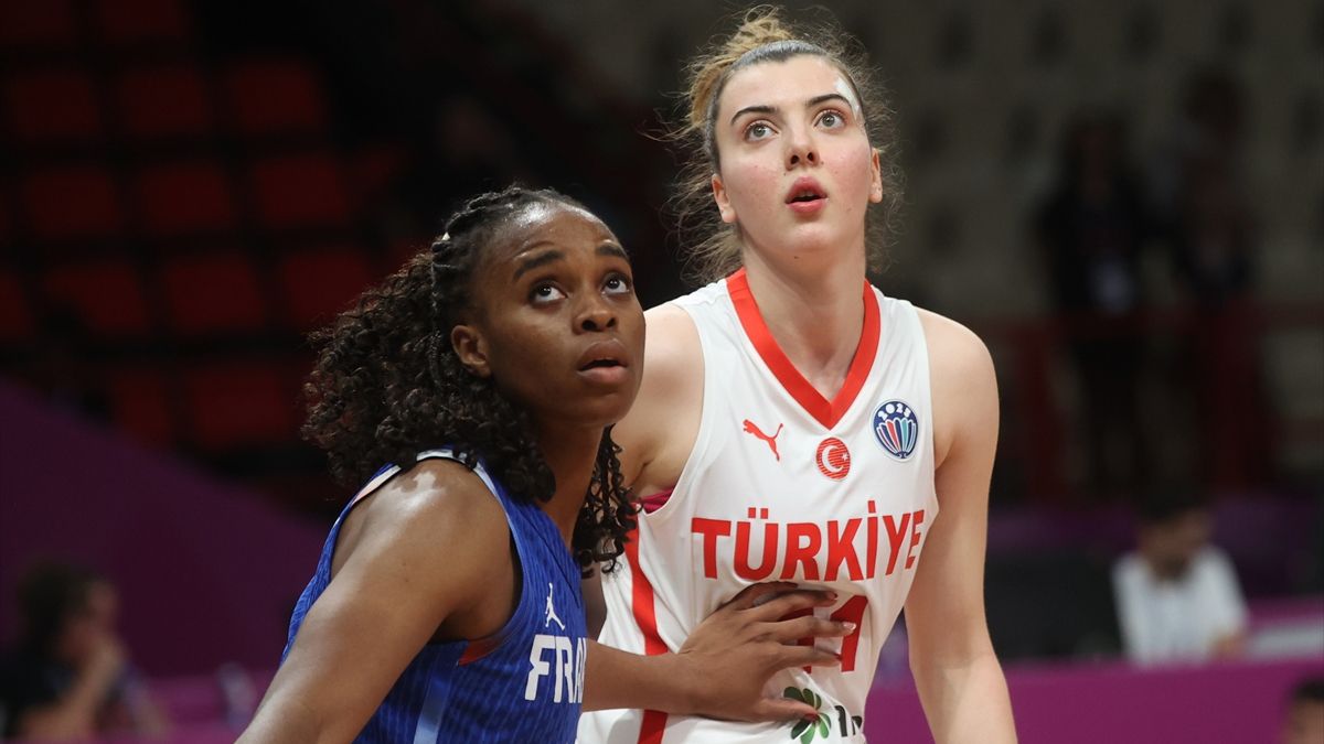 Kadınlar Avrupa Basketbol Şampiyonası'nda ilk gün sona erdi