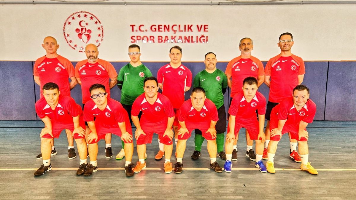 Down Sendromlular Futsal Milli Takımı, Avrupa Şampiyonası'nda finale çıktı