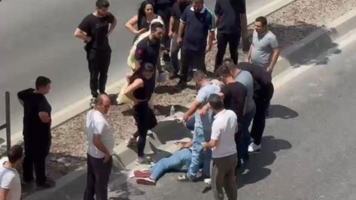İstanbul'da yolun karşısına geçmek isteyen adama taksi çarptı