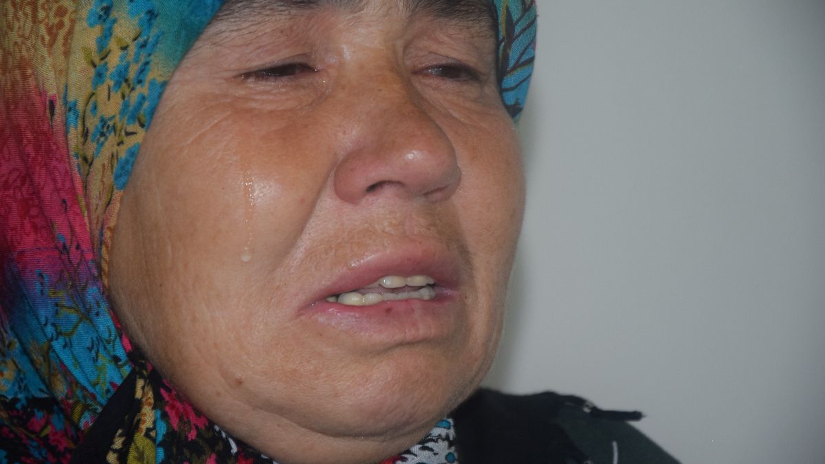 Antalya'da kızından haber alamayan annenin gözyaşları