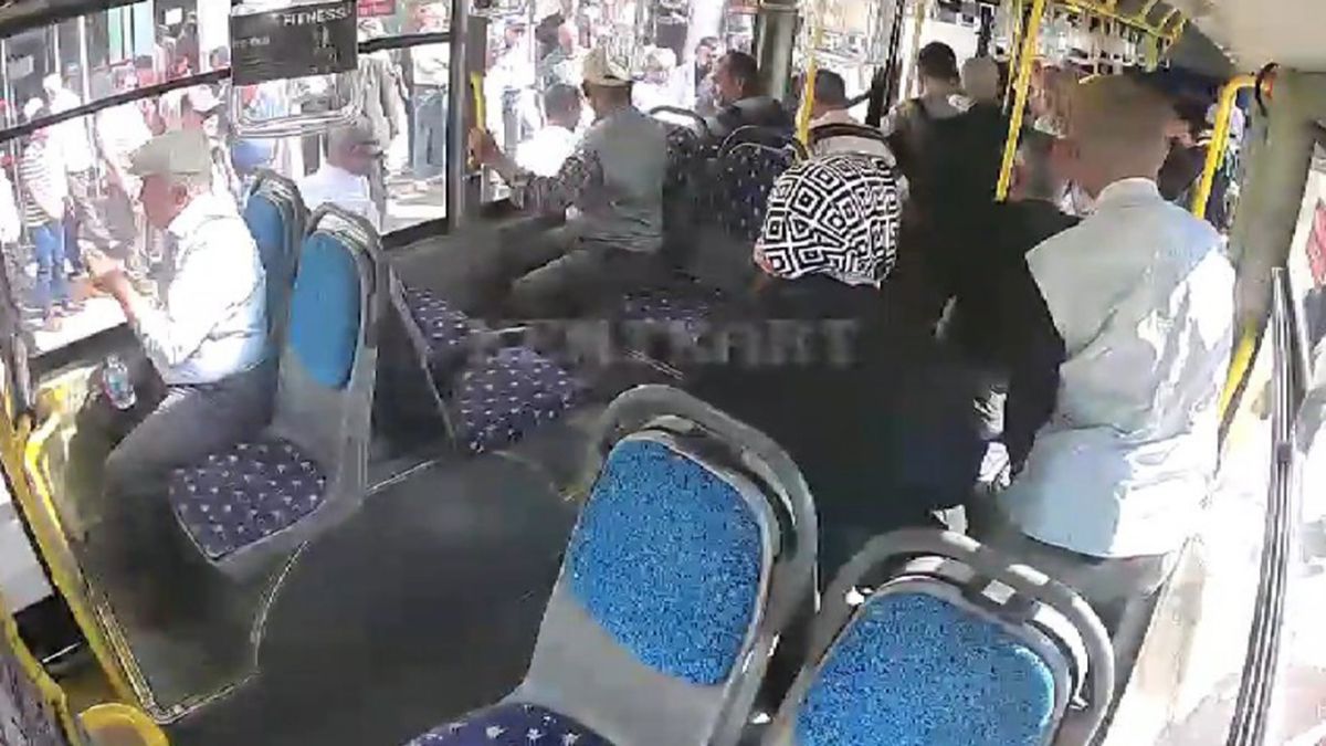 Isparta'da otobüs şoförü fenalaşan yolcuyu hastaneye yetiştirdi
