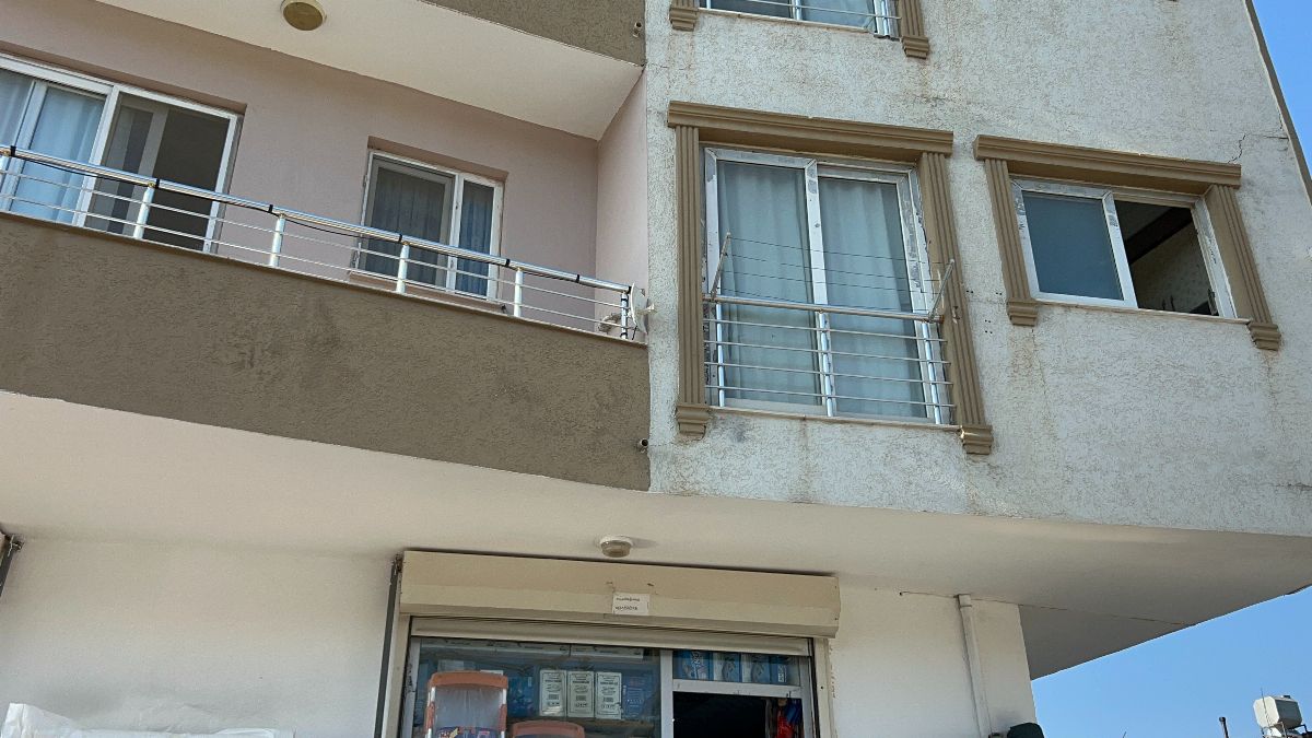 Hatay'da kötü koku üzerine eve girip yaşlı adamın cansız bedeniyle karşılaştılar
