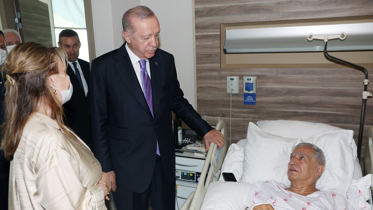 Kaza geçiren AK Parti genel başkan yardımcısına Cumhurbaşkanı Erdoğan'dan ziyaret