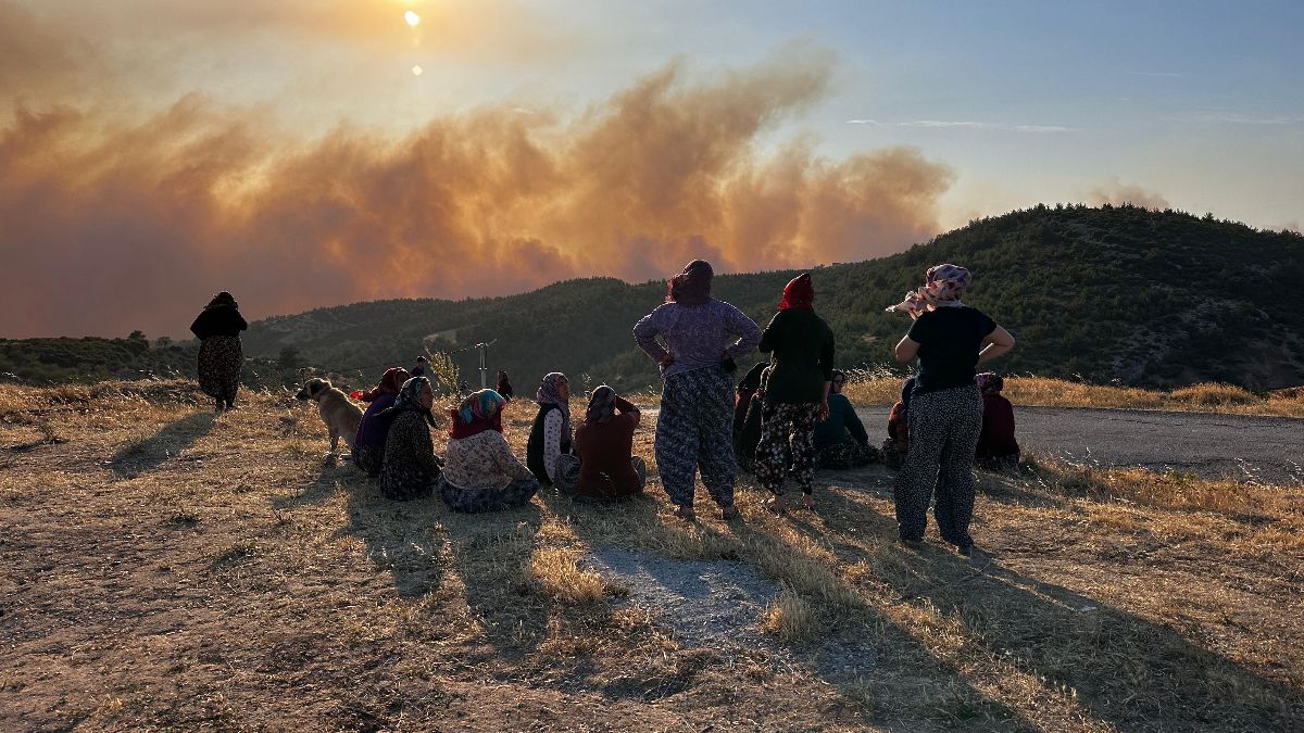 Manisa'daki orman yangını ikinci gününde