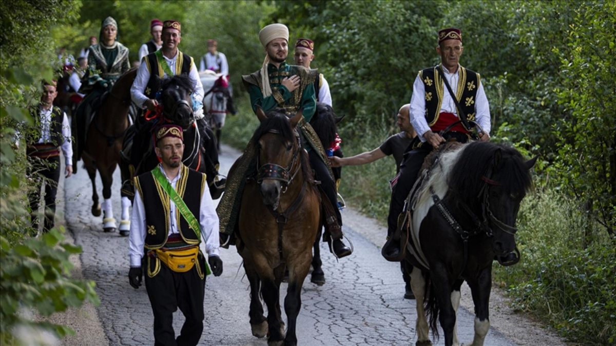Bosna Hersek'te 515 yıldır süren Ayvaz Dede Şenlikleri'ne binler katıldı