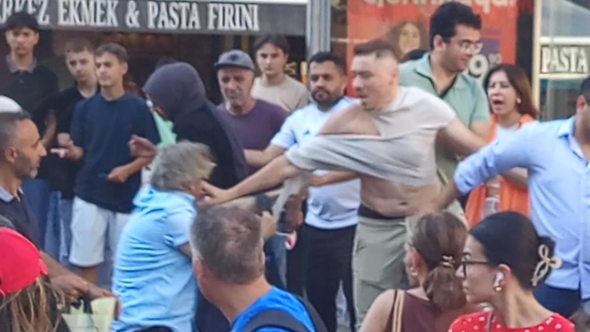 Küçükçekmece'de İETT otobüsünde kavga
