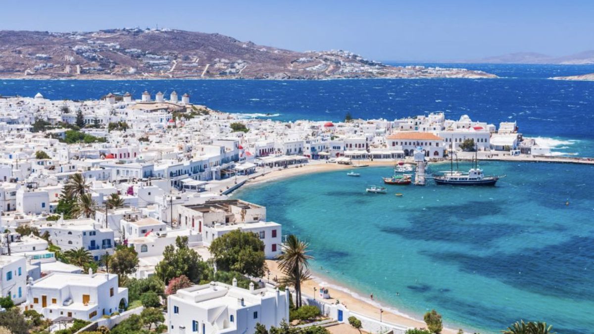 Yunanistan'dan turist vergisi: Girişlerde 20 euro alınacak