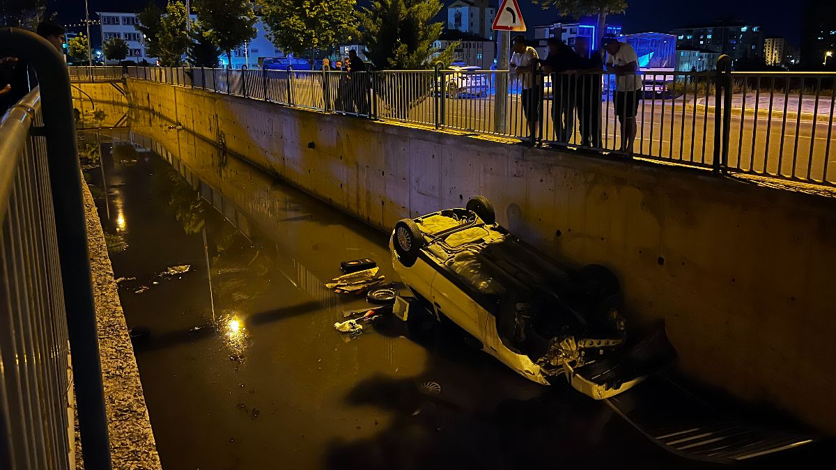 Kayseri'de otomobil, sulama kanalına uçtu: 1 yaralı