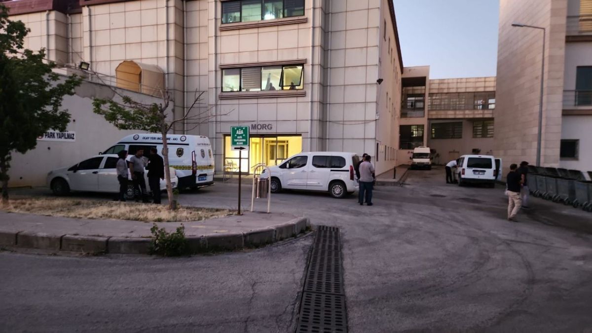 Kayseri'de silahlı, bıçaklı, palalı kavga: 2 yaralı