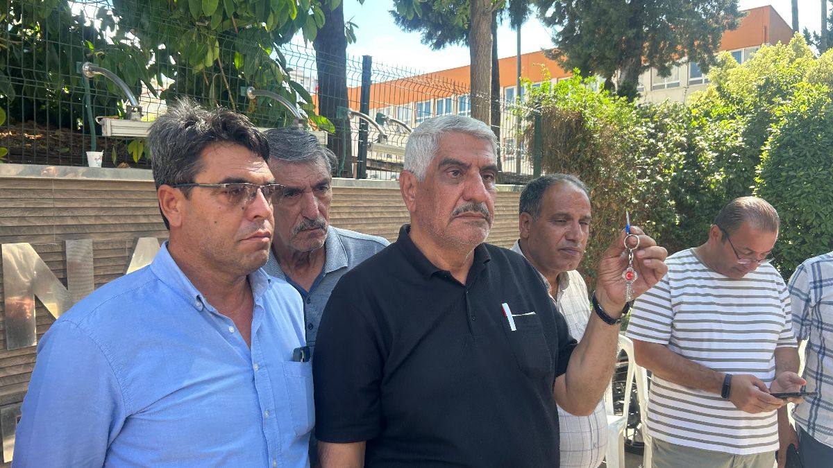 Adana'da belediyeye girişte x-ray cihazı alarm verince darbedildiğini söyledi