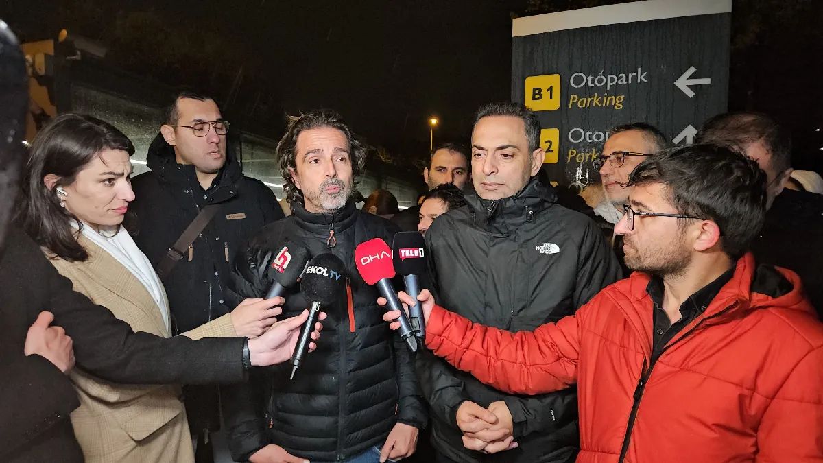 Gazeteci Timur Soykan, yaptığı paylaşımlar sebebiyle gözaltına alındı