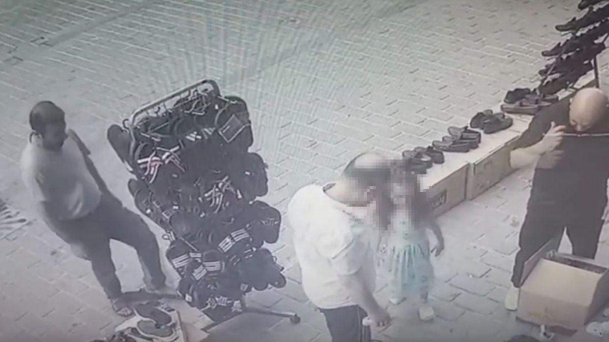 İstanbul'un iki ilçesinde, iki farklı hırsızlık kamerada