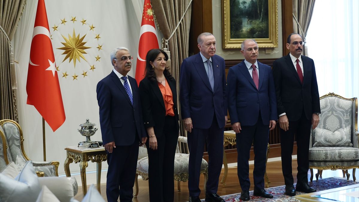 DEM Parti'den Beştepe'deki görüşme sonrası ilk açıklama geldi