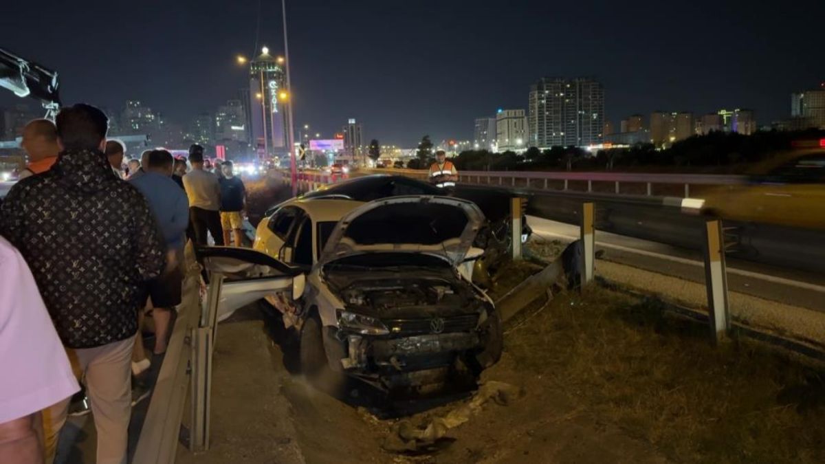 İstanbul Beylikdüzü'nde makas atan otomobil kazaya sebep oldu