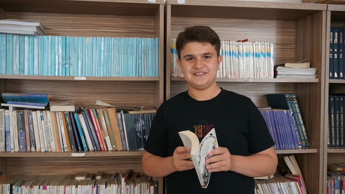 Çorumlu Aras planlı çalışıp, kitap okuyarak LGS birincisi oldu