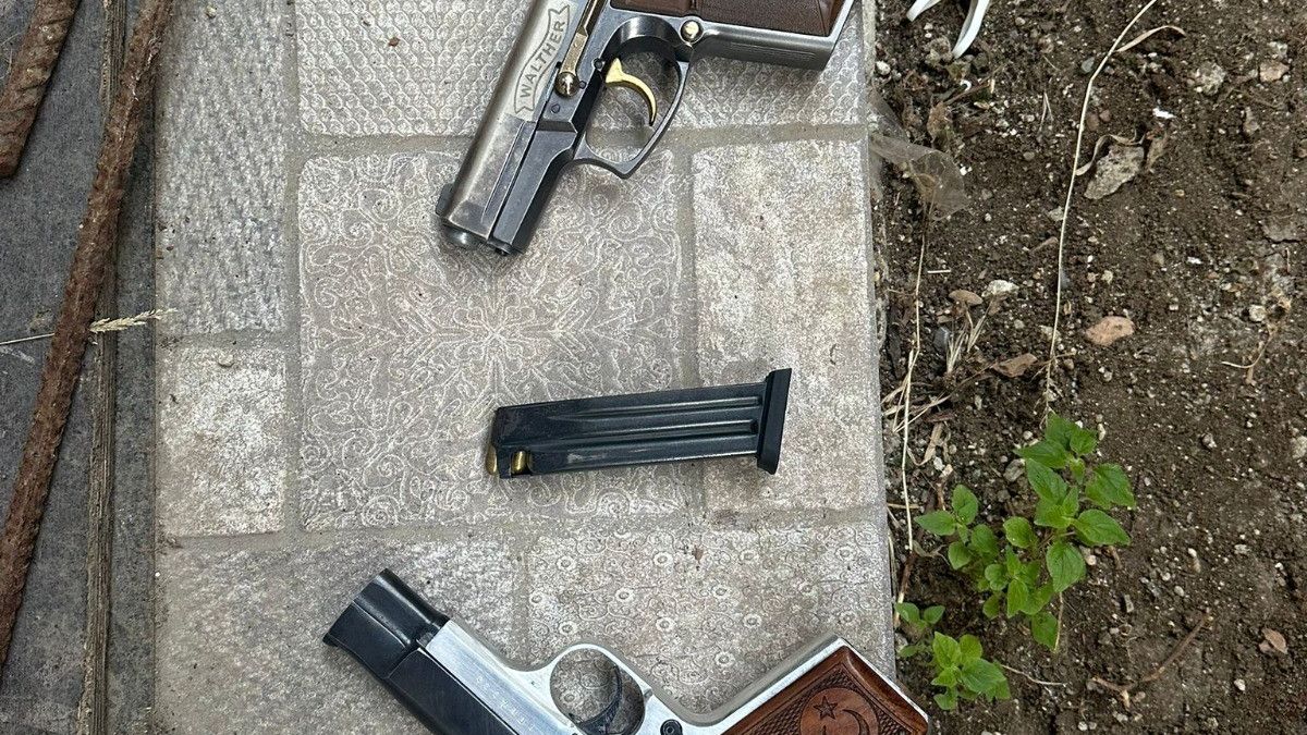 İstanbul'da motosikletli saldırganlar, 2 iş yerini kurşunladı