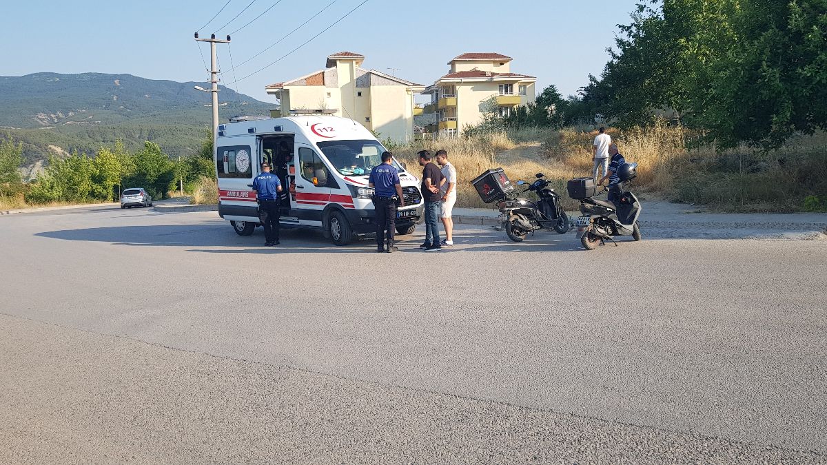Karabük'te motosikletin devrildiği kazada 2 yaralı