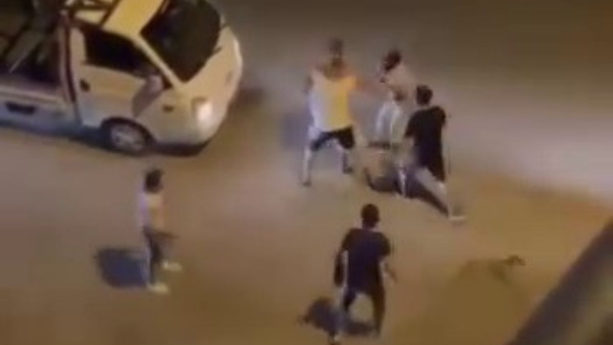 Bursa'da kadınlara rahatsızlık veren şahsa, meydan dayağı