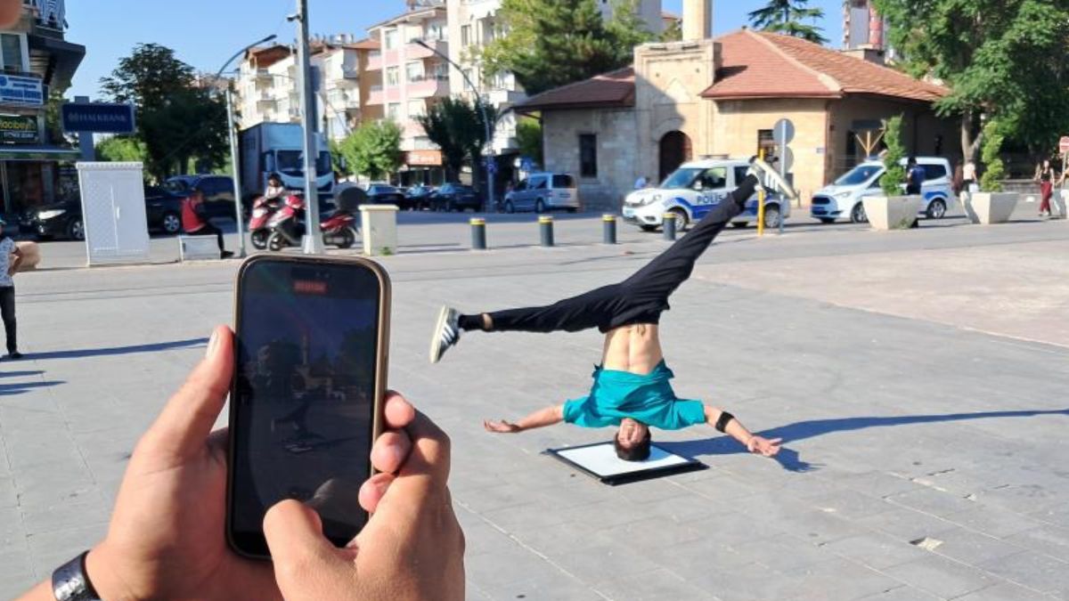 Karaman’da dans performansıyla dikkat çekti, hedefi dünya rekoru