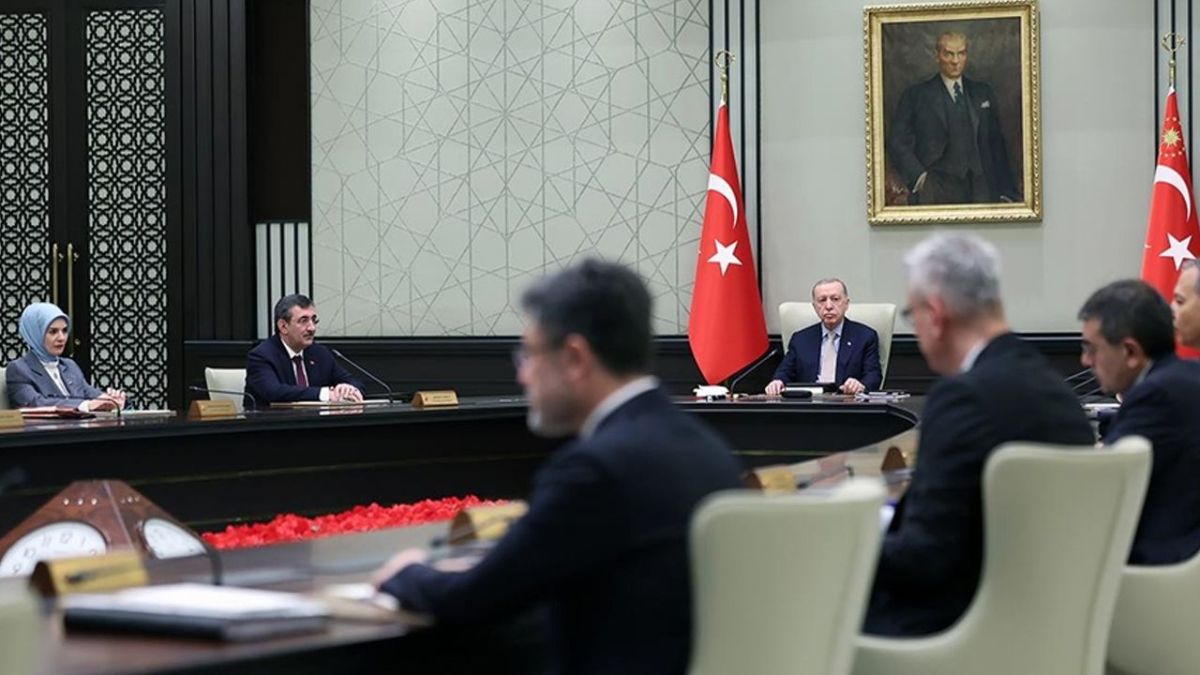 Kabine bugün toplanıyor