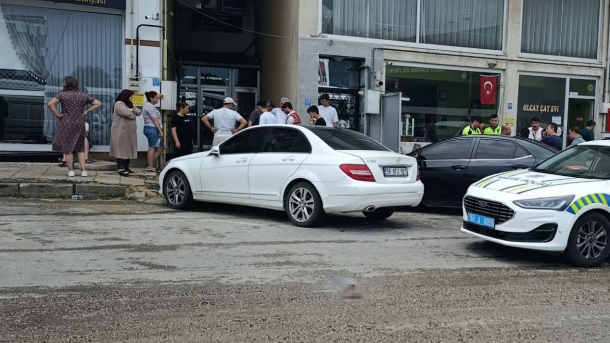 Tekirdağ'da çiftlerin kavgası kanlı bitti