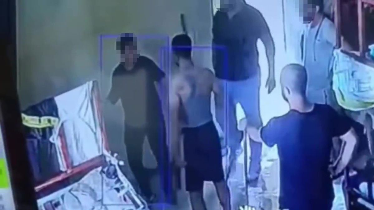 Adana'da 14 yaşındaki çocuğu darbederek zorla çalıştırdılar