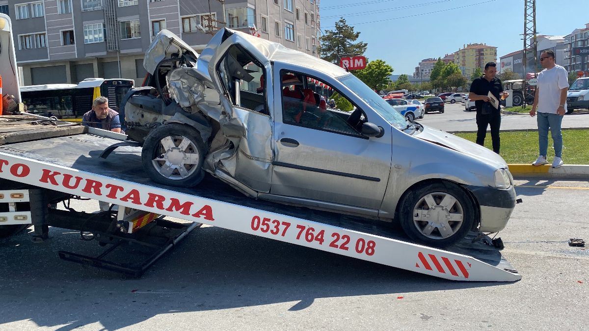 Çorum'da zincirleme kaza: 6 yaralı
