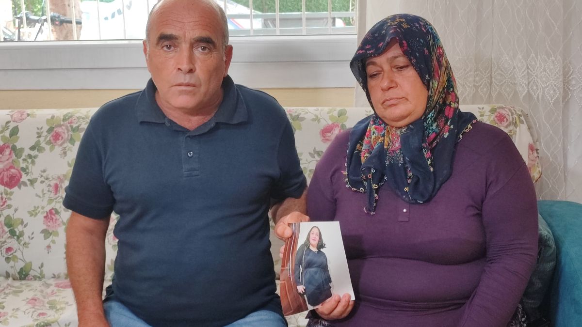 Adana'da 12 gündür kızlarından haber alamıyorlar: Çok kötü durumdayız